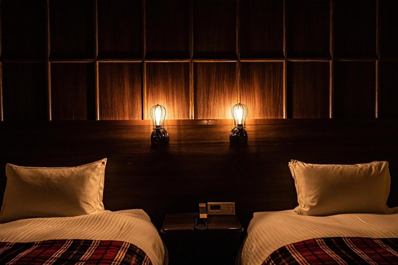 Harmonie Cinq Hotel Kitakyushu Buitenkant foto